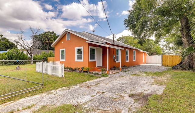 Dog-Friendly Tampa Vacation Rental w/Fenced Yard!