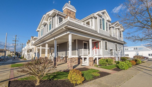 Dog Friendly Townhome in the heart of Stone Harbor