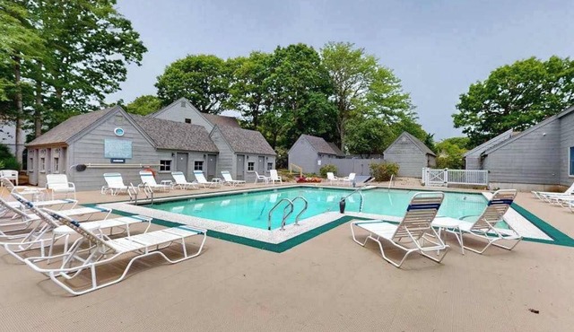 Dog-friendly, two-story condo with community pool - close to Mashpee Town Beach