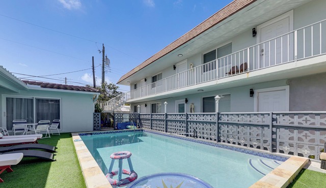 Dog-Friendly Unit w/Pool Access in Pompano Beach!