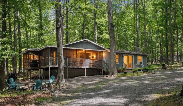 Dog-Friendly w Hot Tub, Fire Pit & River Access