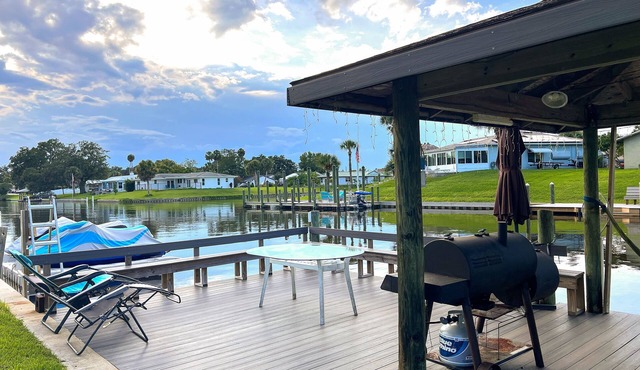 Dog friendly -waterfont home with a private dock, work station , W/D and WIFI