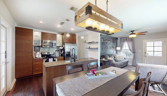Dog-friendly Yard! Walkable Dixieland District Gem
