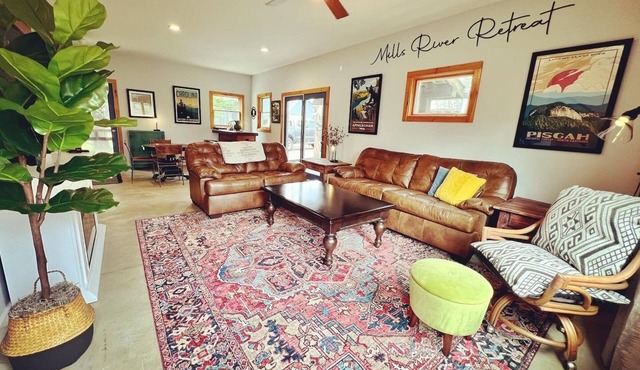 Dog Friendly🐶Close to Sierra Nevada/Biltmore, Between Asheville, Hville, Brevard