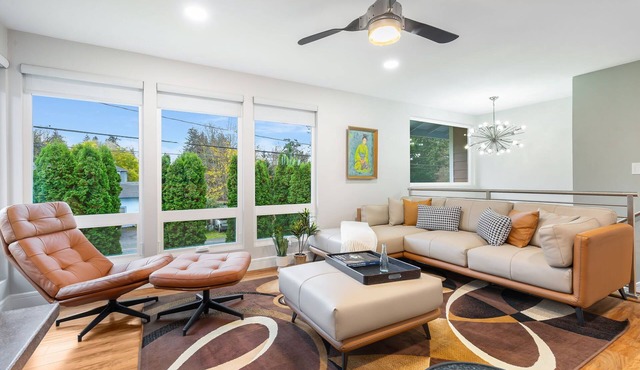 Dogs OK | Large Deck | 20 Min to World Cup Games