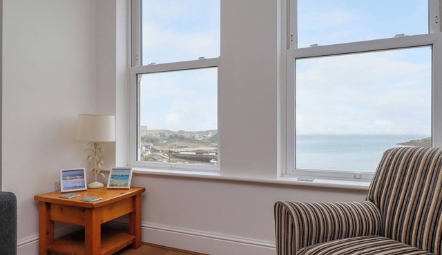 DOLFOR, pet friendly, country holiday cottage in Cemaes Bay