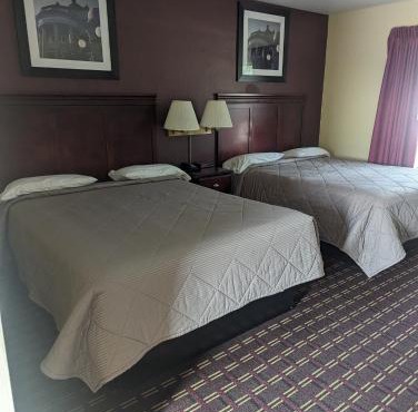 Dollar Inn