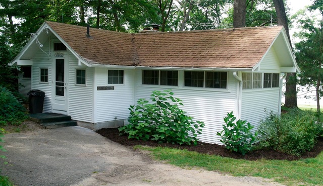 Dollhouse Historic Cottage