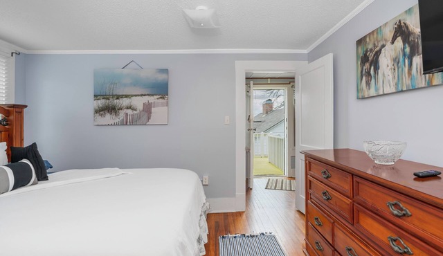 Dolly II Spacious 4-BR home in Wetumpka-Short walk to downtown & riverfront park