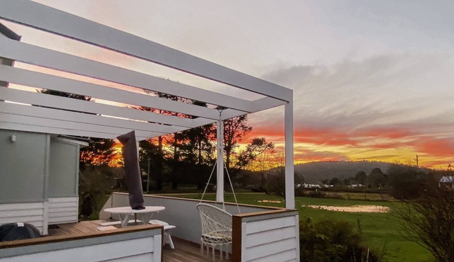 Dolly’s Lyonville : a country escape with modern comfort & casual vibes