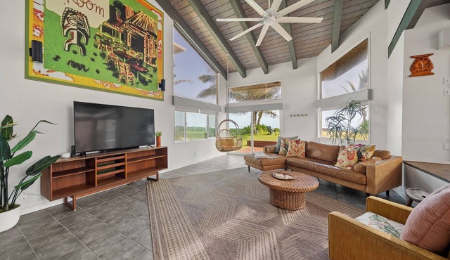 Dolphin House by Gather: North Shore Escape w/Direct Beach Access