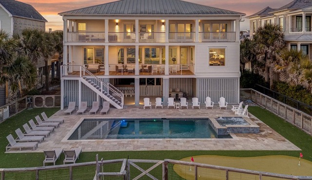 🐬'Dolphin Manor' ~ OCEAN FRONT, PRIVATE POOL, HOT TUB, PUTTING GREEN ⛳️!