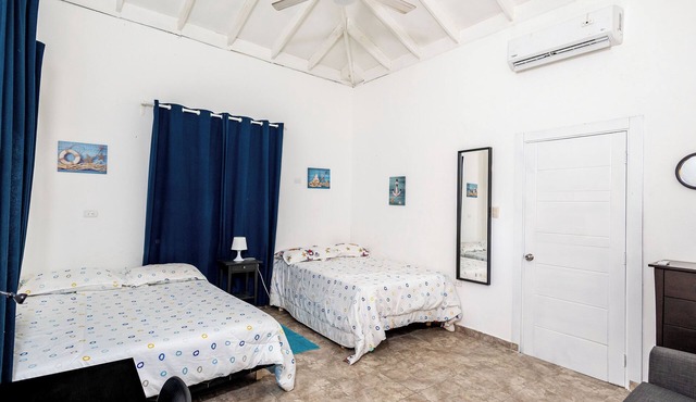 Dolphin Village Beach Front Ocoa Bay