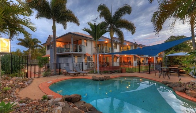 Dolphin Waters Tin Can Bay