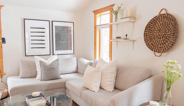 Doma Lodge - Cozy Muskoka Cabin in the Woods