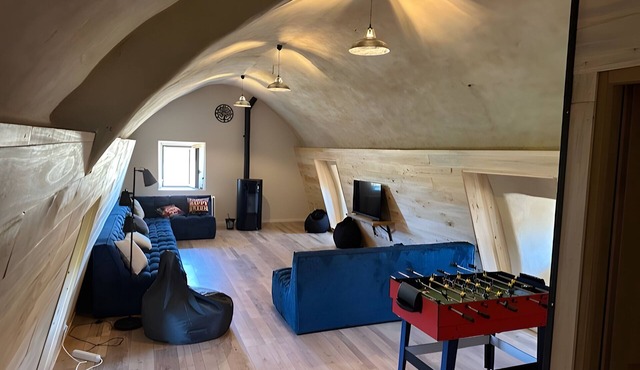 Domaine Labro with Extraordinary View of the Levancou Cirque