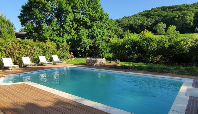 Domaine de Bernassa - Privacy and calm in the heart of 20 hectares of nature.