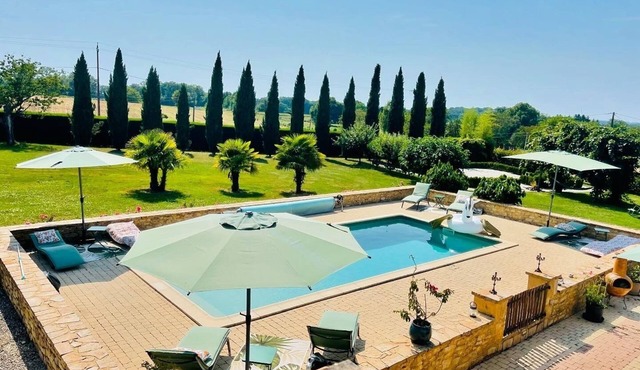 Domaine du ValfeEric Charming gîte, ideal for families and friends
