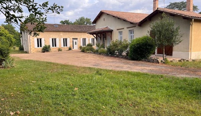 Domaine clos et arboré de 3 ha avec deux maisons