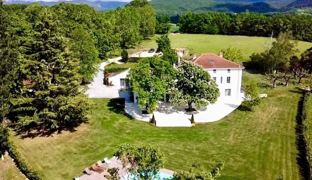 Domaine de Bonaveau - Spa & Pool