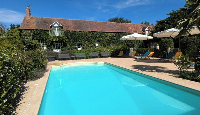 Domaine de Champouteau - LES GLYCINES - Charming gîte 5* 6 people