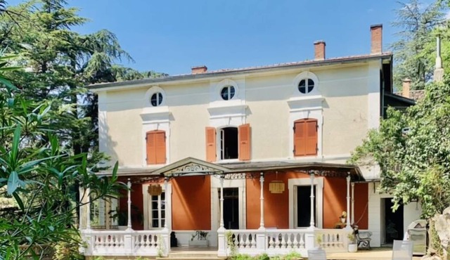 Domaine de Charme Avec Piscine