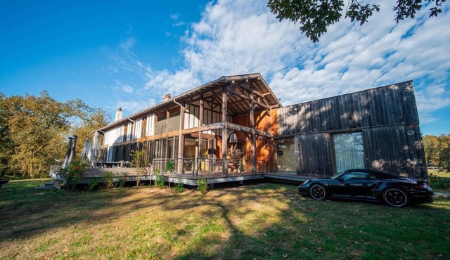 DOMAINE DE COURSAT avec piscine chauffée