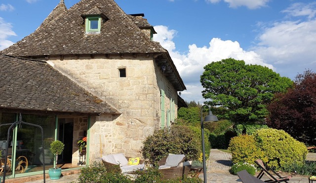 Domaine de Reyssanges, a house of character (10 people)