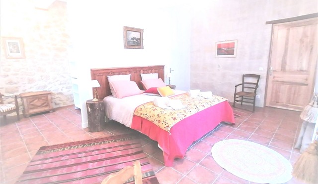 Domaine de Gaïa, Suite Hermès, Swimming pool on 1.5 ha park, near Saint-Emilion.