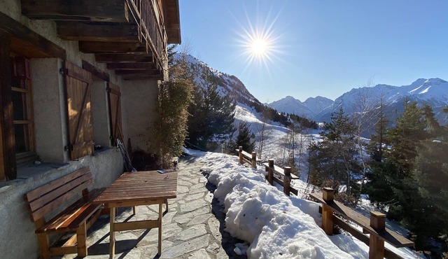 Domaine de l'Alpe d'Huez-Villard-Reculas: 180m2 chalet with stunning views