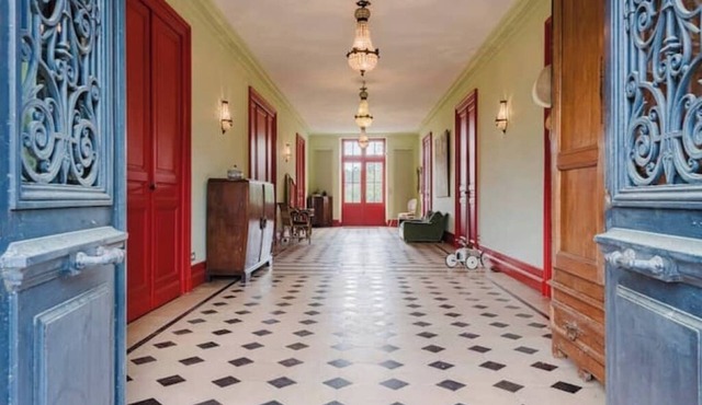 Domaine de la Grotte (Wine Estate)