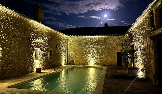 Domaine de Pourrouquet - Room Thailand