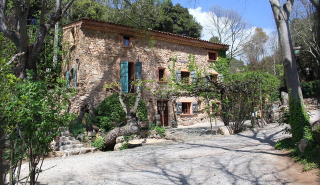 DOMAINE DE SAINT AMOUR/LA BASTIDE-ESTATE FROM THE 18TH CENTURY