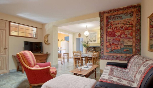 Domaine des 3 Rivières. A haven of peace close to St-Émilion Charente Dordogne.