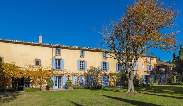 Domaine Des Arbres - Eight Bedroom Villa, Sleeps 16
