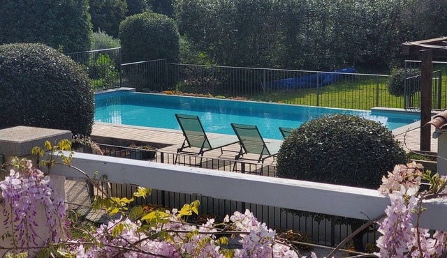 DOMAINE DES CHENES TRUFFIERS - IN BETWEEN PROVENCE AND NÎMES AREA