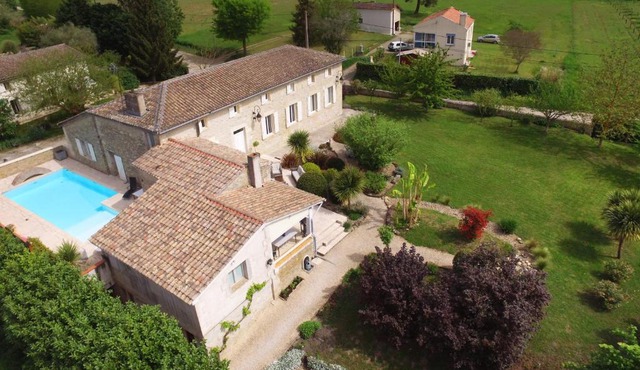 Domaine Des Deux Rivières - Gîte -