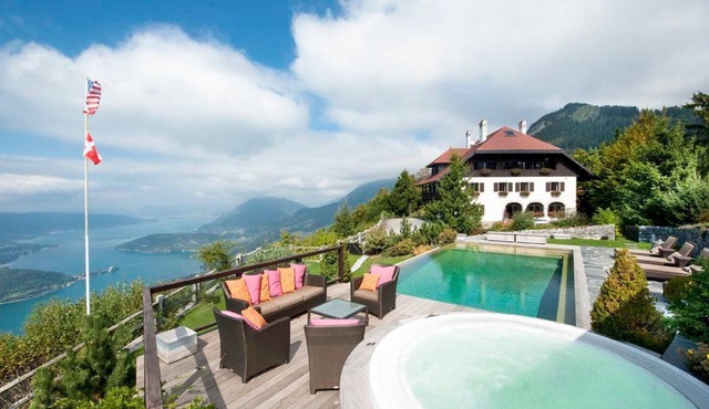 Domaine Des Glieres - Fourteen Bedroom Villa, Sleeps 15