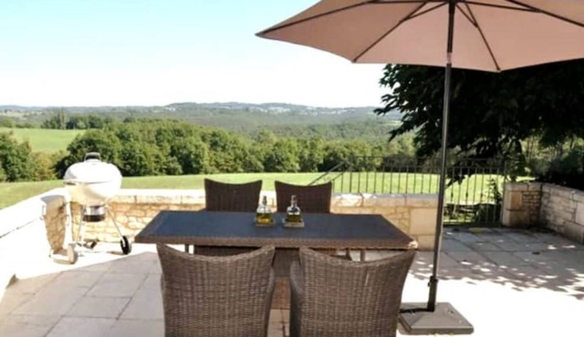 Domaine des Grands Bois, Tour du Fauconnier★ 2air-conditioned rooms, 4 people