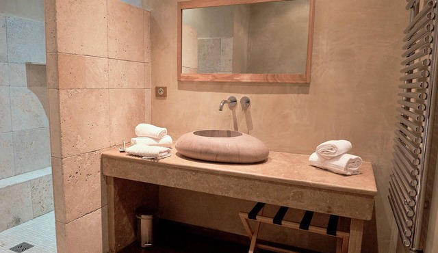 Domaine du Reginu, in the heart of a 5-hectare olive grove