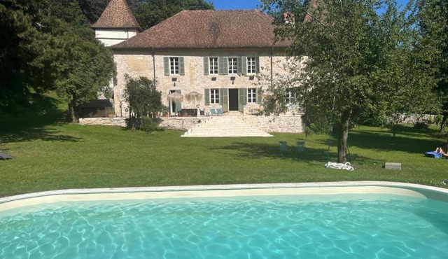 Domaine du Très-Haut - Château de Montanges