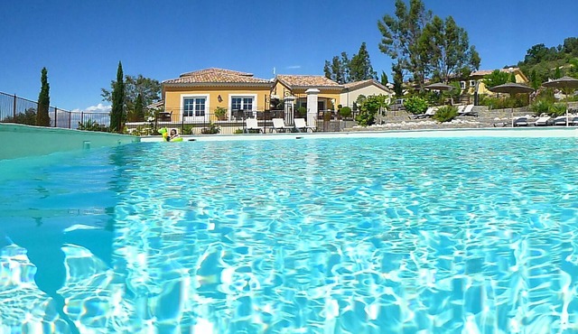 Domaine Les villas du Vendoule***** Private villas with swimming pool, sauna and jacuzzi