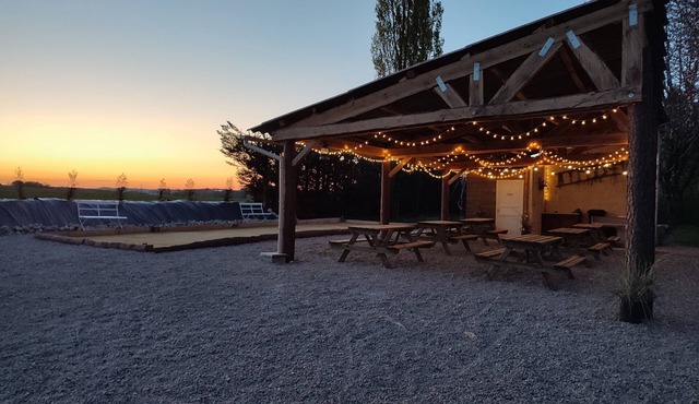 Domaine Jasmin sleeps 36/6 gîtes