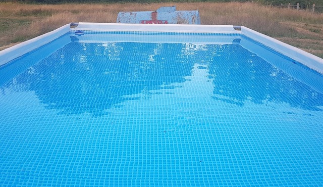 Domaine la Tuilerien Rural self catering country Chalet 2 of 2 with lake views