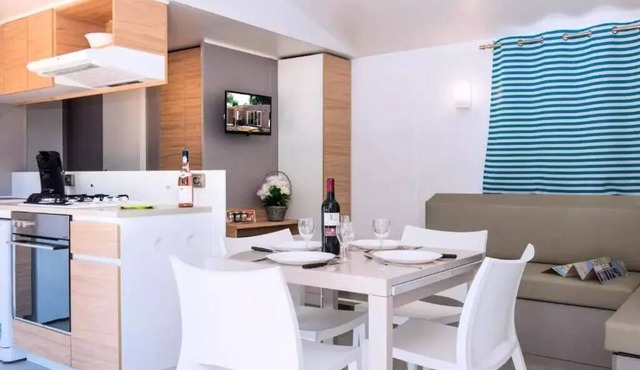 Domaine Les Mûriers - 3 room chalet for 4 people Deluxe