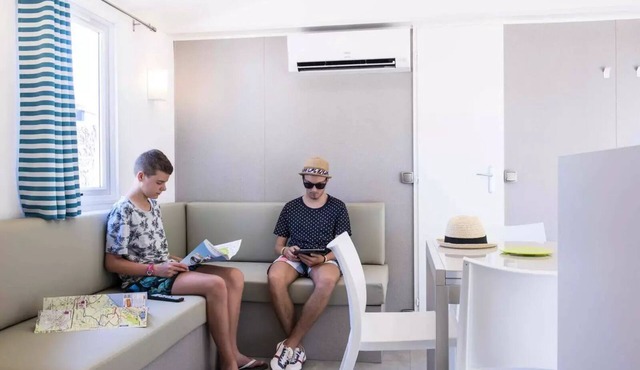 Domaine Les Mûriers - 4 room chalet 6 person Deluxe