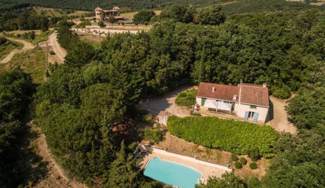 DOMAINE LES TOURTINES 28 PERSONNES AVEC PISCINES PRIVEES