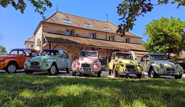 DOMAINE SAINT LOUP: Group Gîte "Le Grand Loup" - 17pers - 10' Beaune