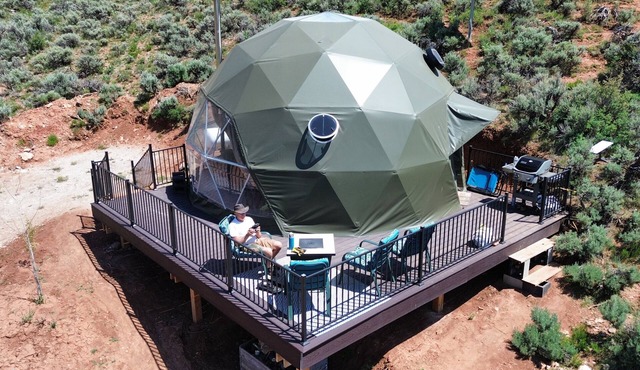 Dome 7nGlamping near Bear Lake