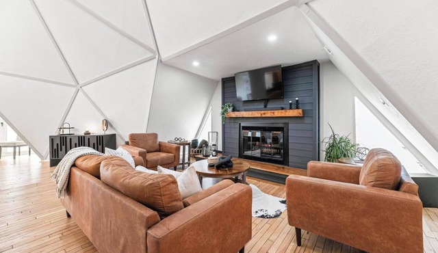 Dome Manor/Pool + Hot Tub Near FIFA & AT&T